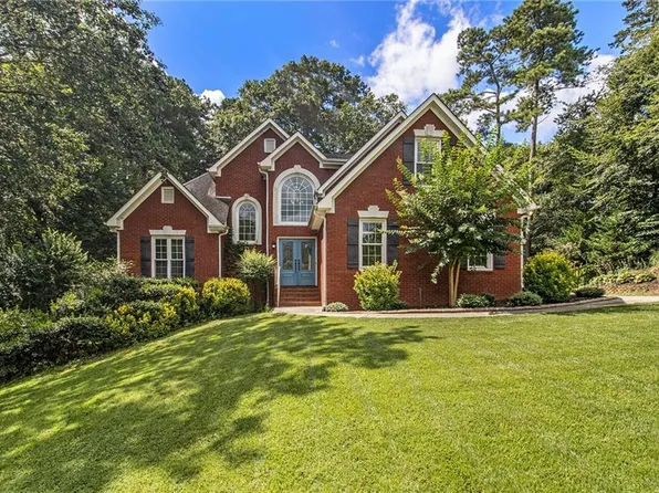 8270 Stonebrook Ct, Cumming, GA 30040