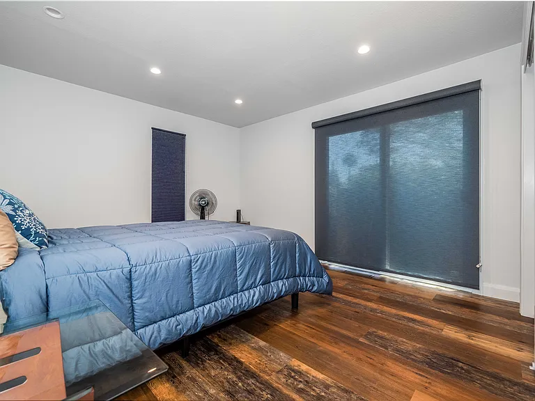268 Frederick Dr — Photo 17