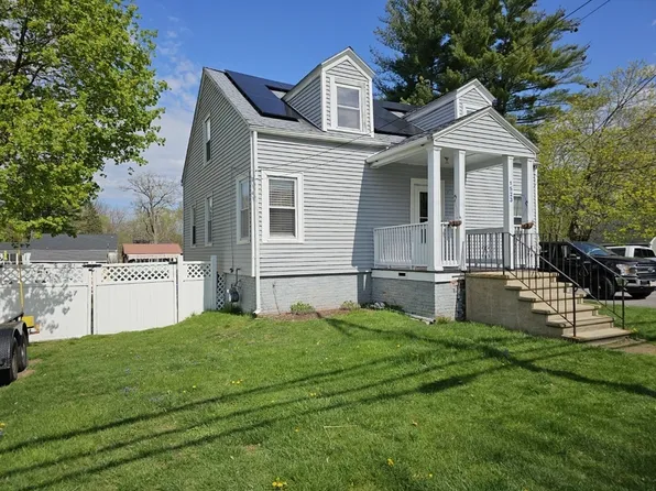 1523 Bridge St, Dracut, MA 01826