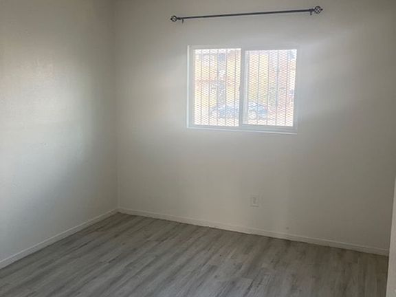 5th image of 4741 Corsaire Ave