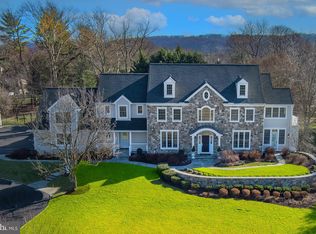 1995 Wyndtree Ln, Malvern, PA 19355