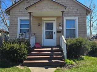 1738 Harrisburg Rd NE, Canton, OH 44705