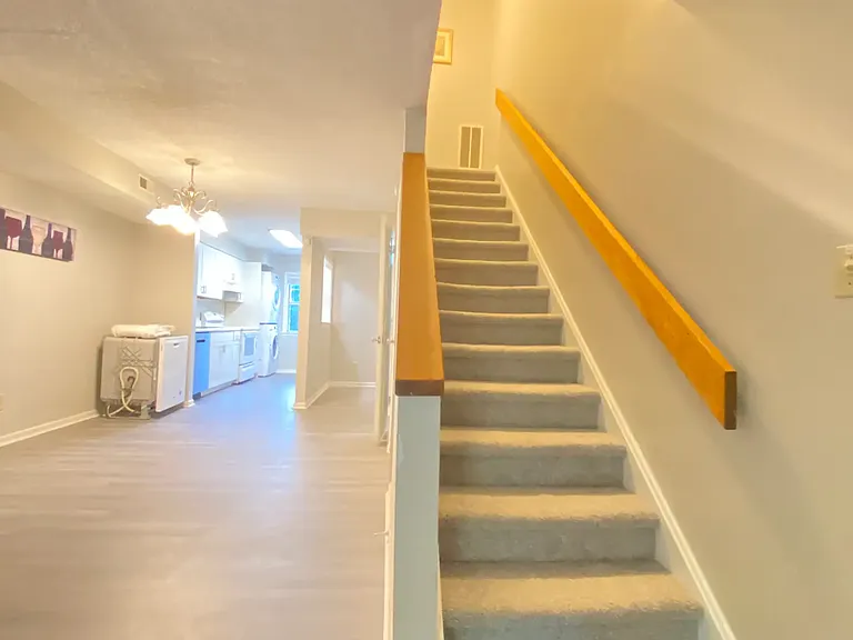 108 Schultz St #108 — Photo 17