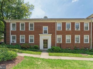 2813 31st St SE #B522, Washington, DC 20020