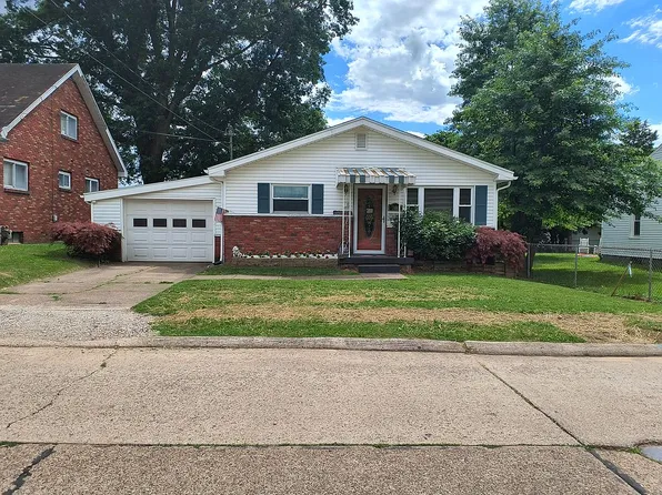 200 37th St, Vienna, WV 26105