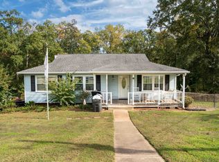 132 Coldstream Dr, Boiling Springs, SC 29316