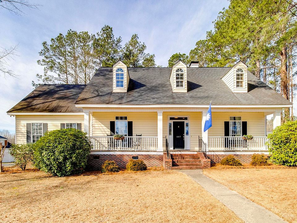 1st image of 607 Frogden Ct