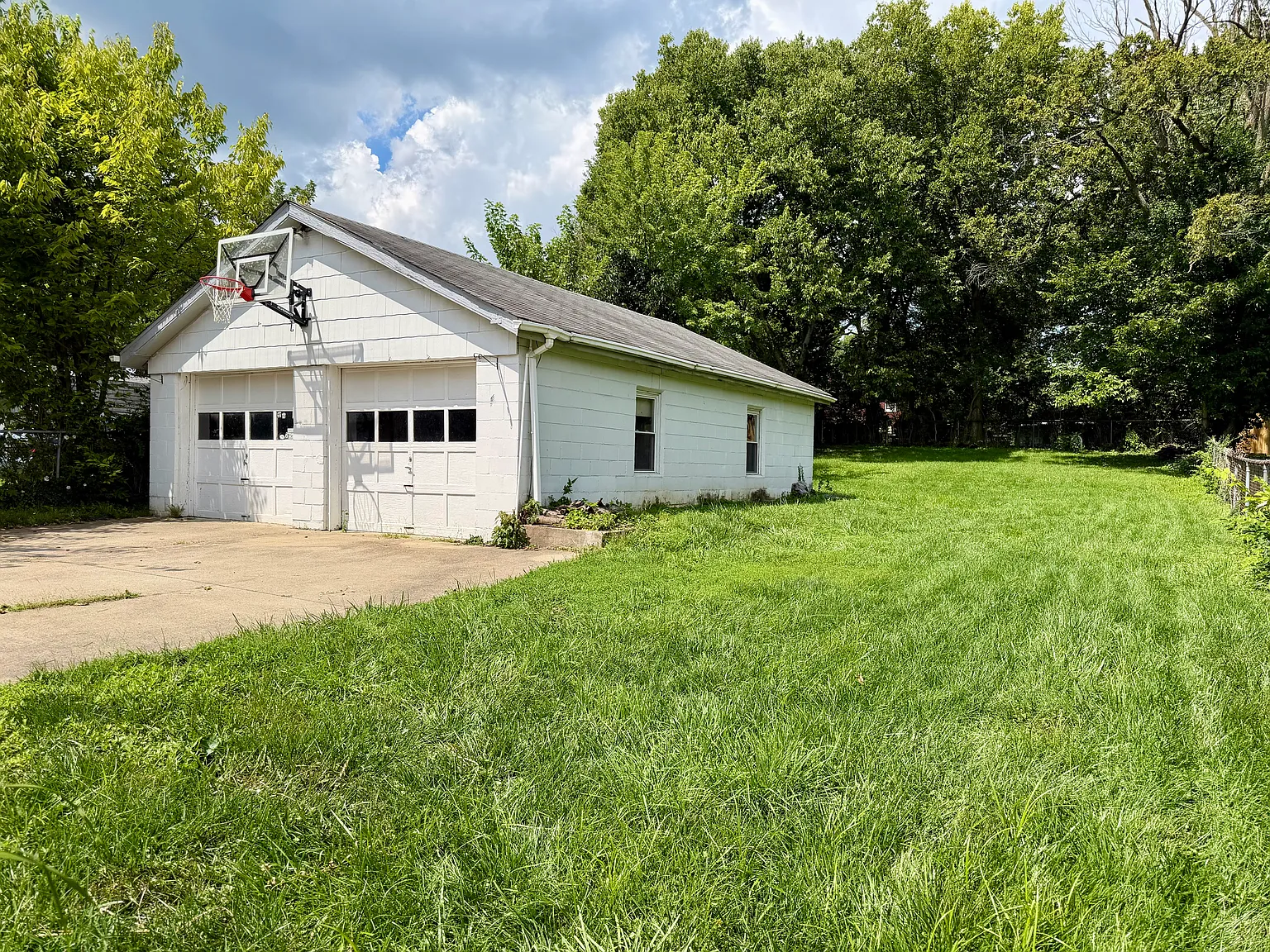3 bed, 1308 sqft, $1,600 — Photo 3