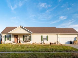 4563 Carter Crossing Blvd, Columbus, IN 47201