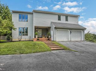 677 S Crawford Rd, Hummelstown, PA 17036