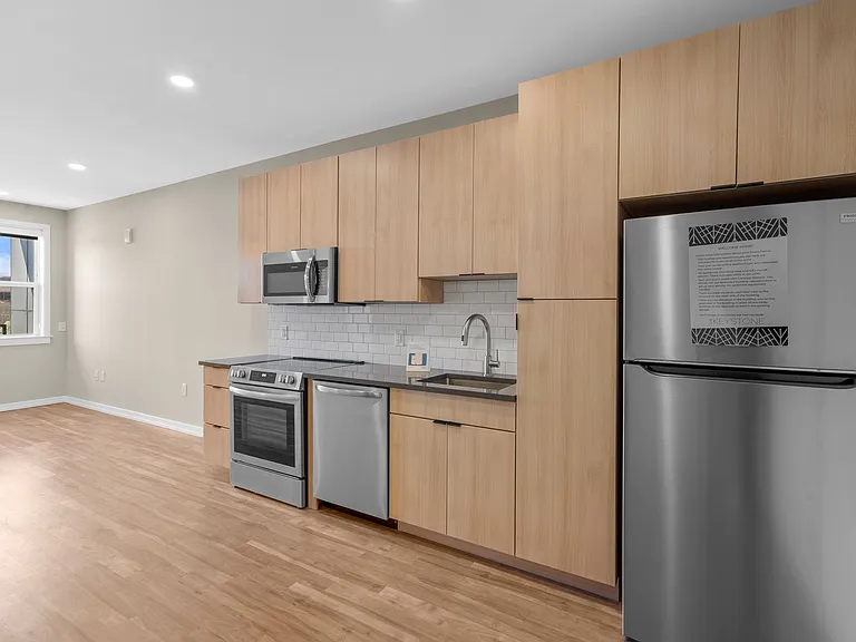 The Keystone Apartments — Photo 122