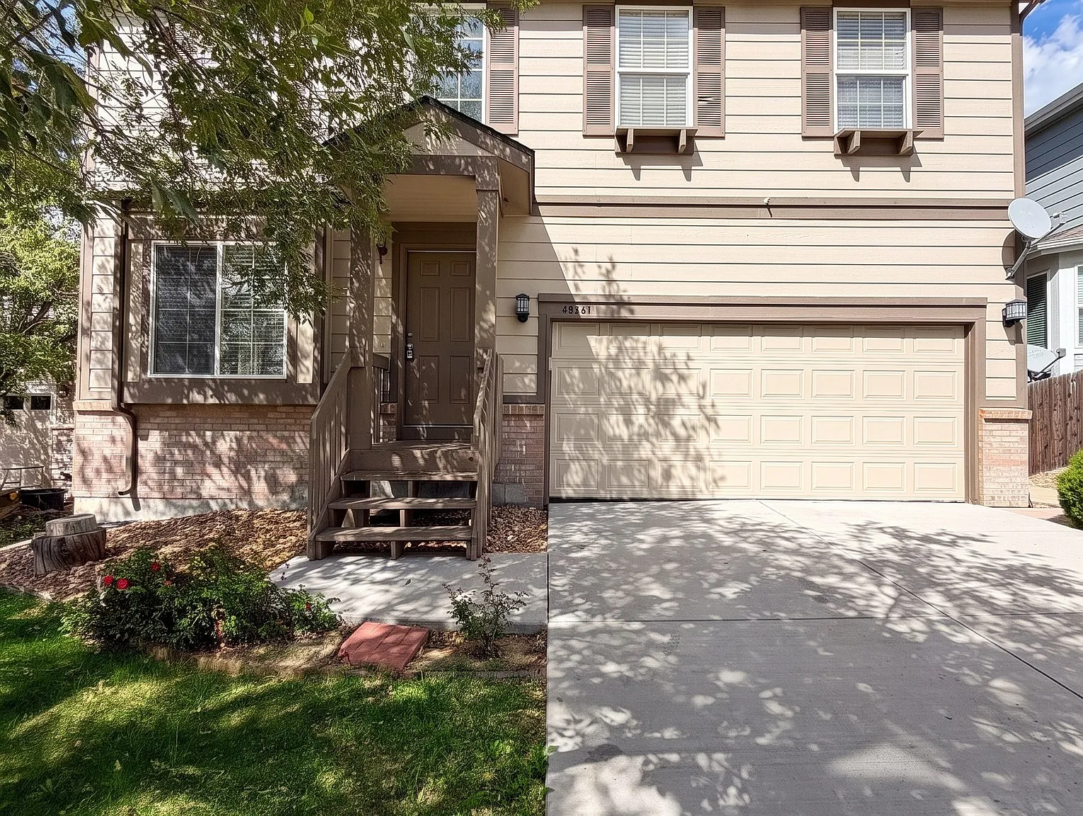 4 bed, 3.5 bath, 2750 sqft, $3,295 — Photo 2