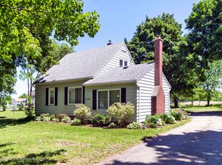 15305 S Airport Rd, Lansing, MI 48906