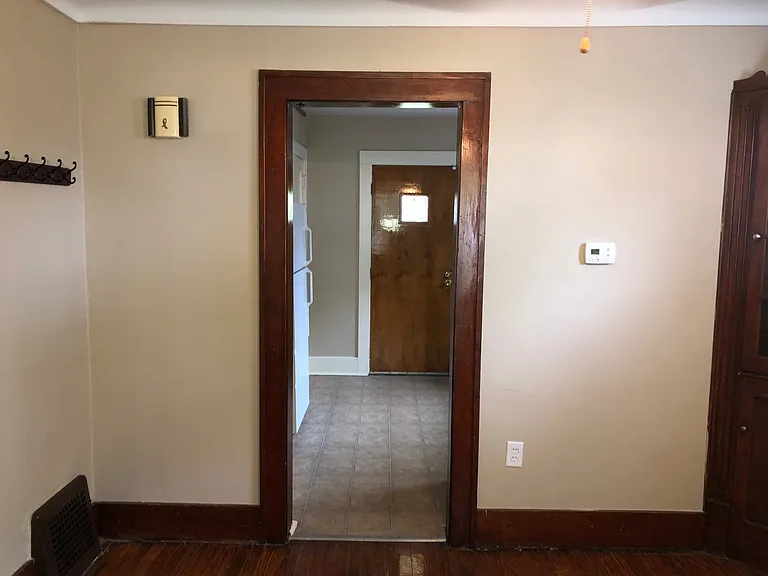 3406 Robinwood Dr — Photo 18