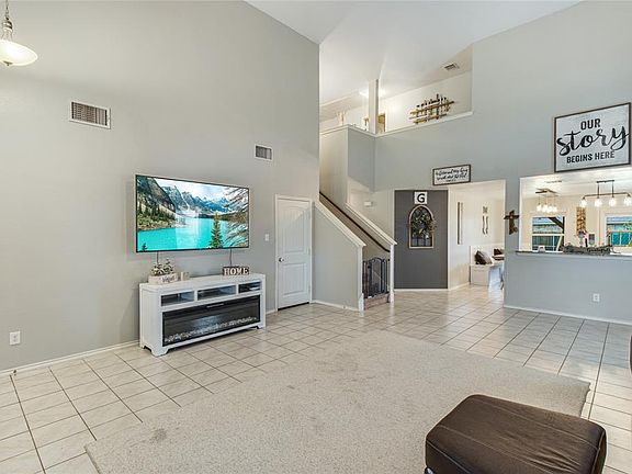 5th image of 2505 Leona St
