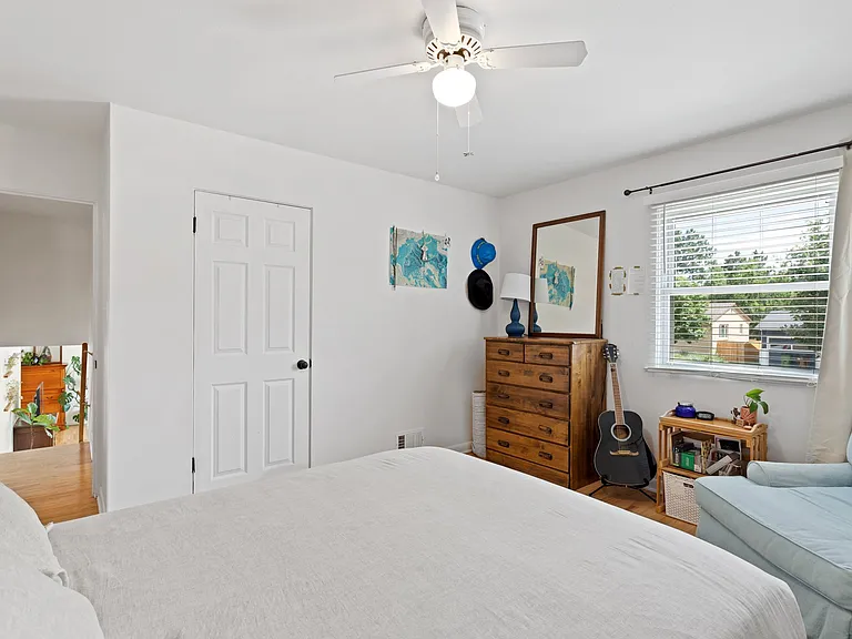2506 Lelaray St — Photo 24