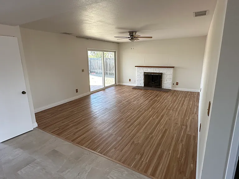 740 Highland St — Photo 11