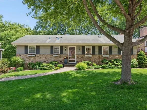 6617 Naomi Dr, Edina, MN 55439