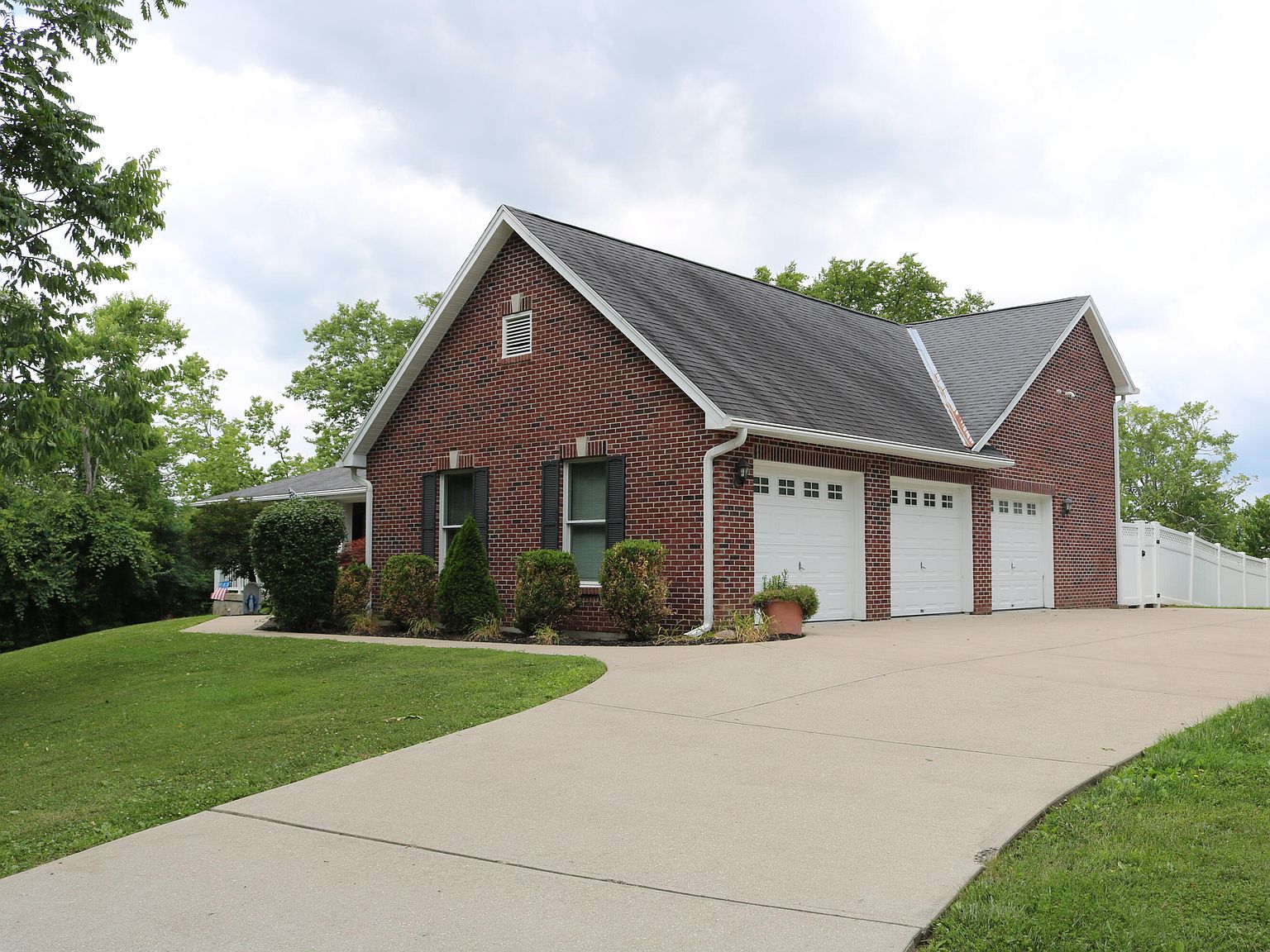 286 Sunset Dr, Highland Heights, KY 41076 MLS 614739 Zillow