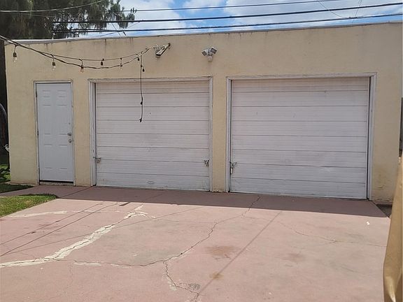 4th image of 623 W Hedges Ave