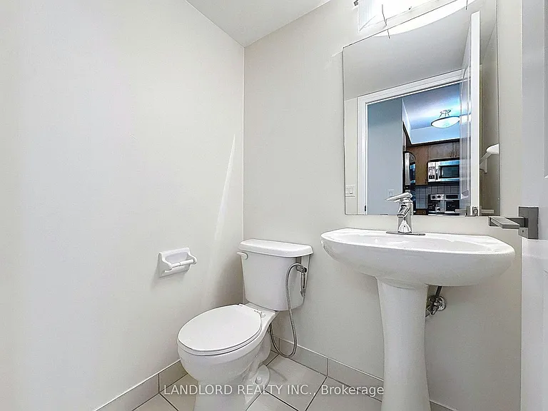 1070 Sheppard Ave W #801 — Photo 17