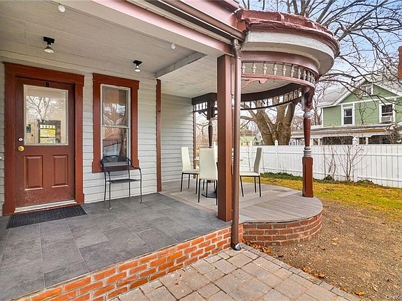 2nd image of 1166 North Ave #5