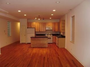 955 N Wolcott Ave, Chicago, IL 60622