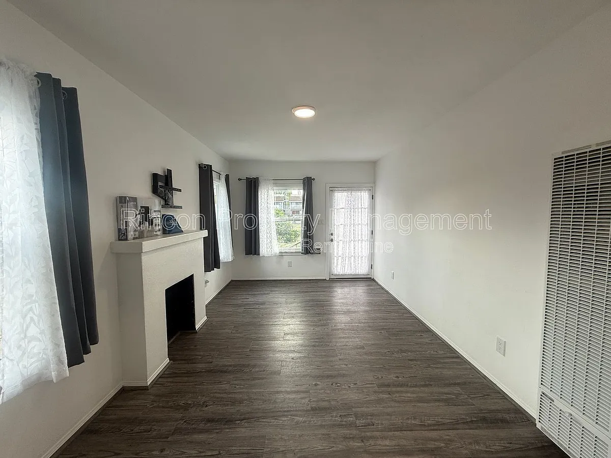 Building Photo - 2523 Alvarado St #2521-2553