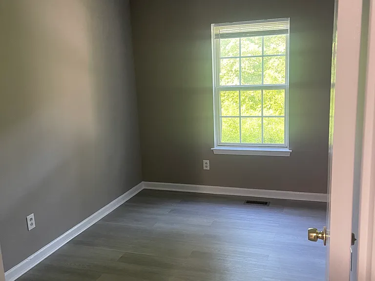 630 Courtland St #630 — Photo 29