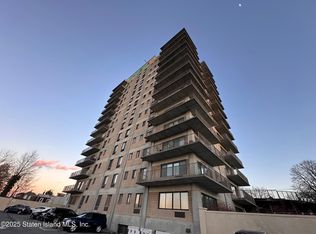 31 Hylan Blvd APT 3B, Staten Island, NY 10305