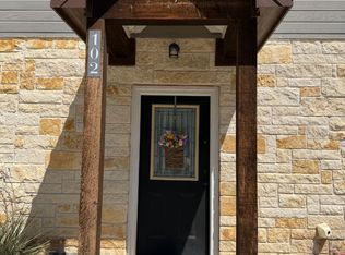 335 N Clinton Ave APT 102, Stephenville, TX 76401