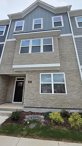 803 Lucky Clover Way Photo 1
