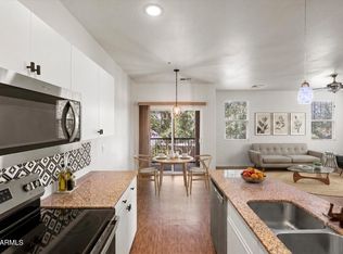 2304 E HIDALGO Avenue, Phoenix, AZ 85040