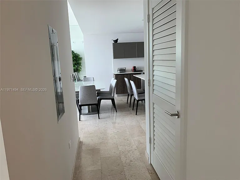 68 SE 6th St #3010 — Photo 30