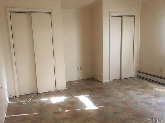4th image of 63 Ironwood St