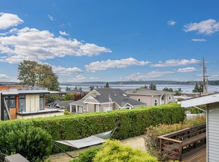 122 8th Ave, Kirkland, WA 98033