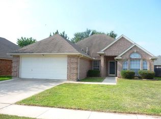 8700 Creede Trl, Fort Worth, TX 76118