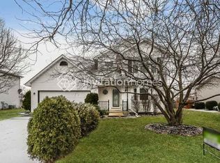 1812 Harvest Ln, Plainfield, IL 60586