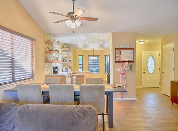 3rd image of 643 Pestana Dr