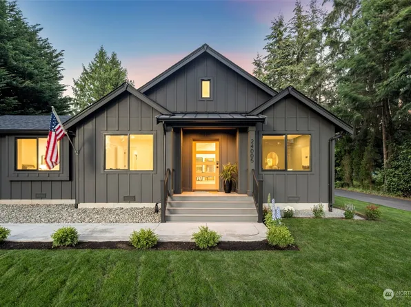 24005 29th Avenue W, Brier, WA 98036