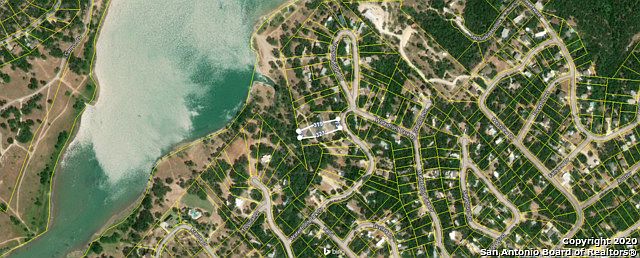 2nd image of 2474 Waterfront Park Dr