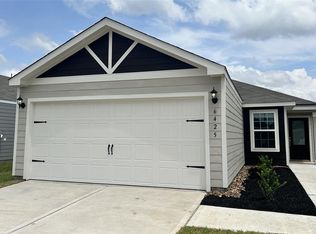 6425 Winter Elm St, Houston, TX 77048