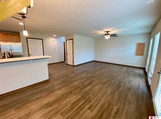 700 Quiver Ln, Lincoln, NE 68512
