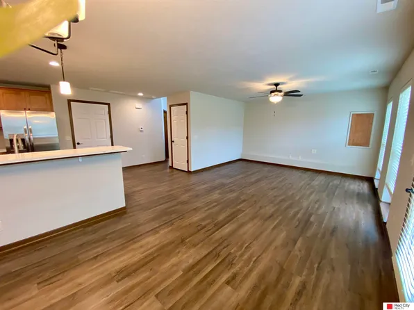 700 Quiver Ln, Lincoln, NE 68512