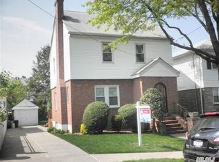 14310 22nd Ave, Whitestone, NY 11357