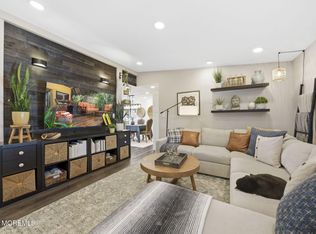 70 Deer Way, Manalapan, NJ 07726