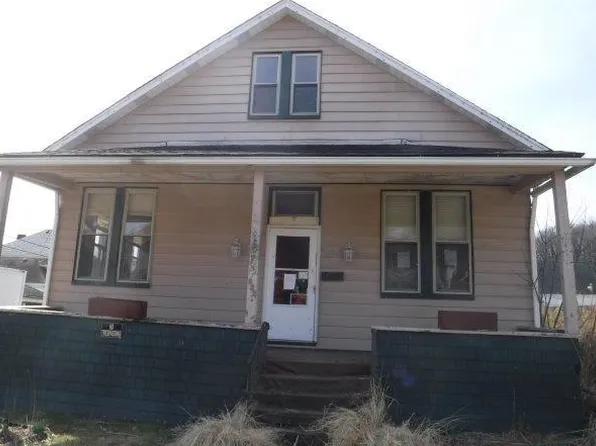 923 Russellwood Ave, Mc Kees Rocks, PA 15136