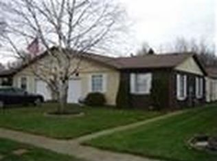 204 E Dunlap St APT 2, Kentland, IN 47951