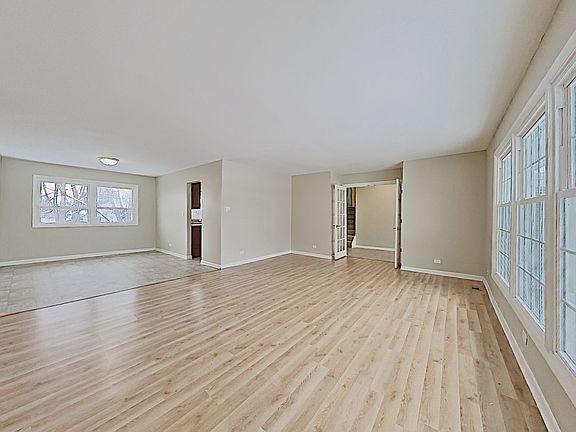 4th image of 645 Burr Oak Dr