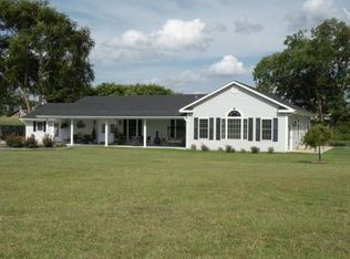 5233 Pridgen Rd, Elm City, NC 27822